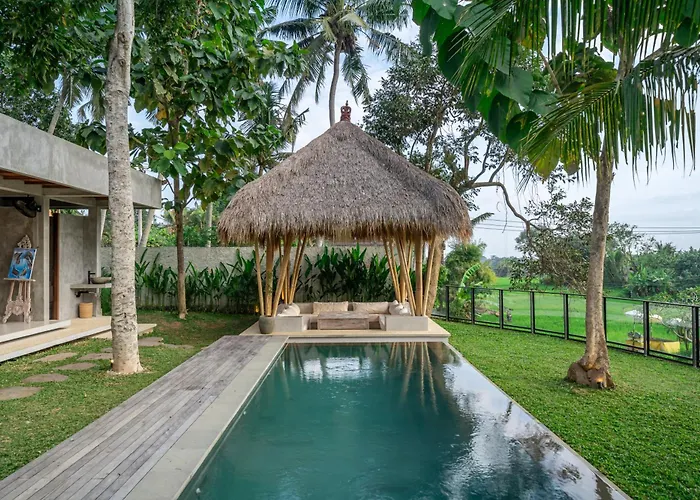Sola Villa