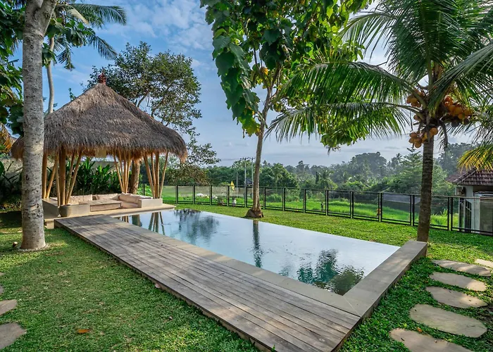 Sola * Ubud